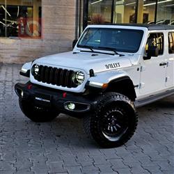 جیپ گلادیەتەر